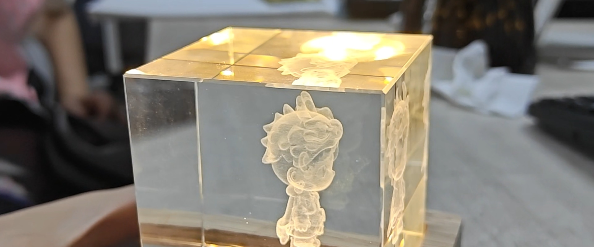 Engraving Techniques and Applications on Glass and Acrylic