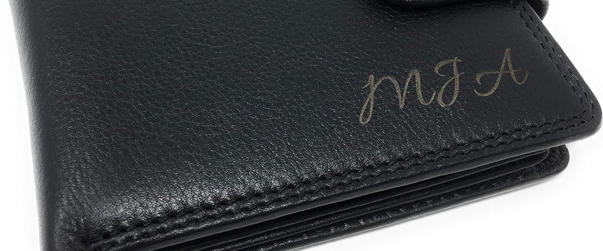 Engraved Gifts: Discovering the Latest Design Trends